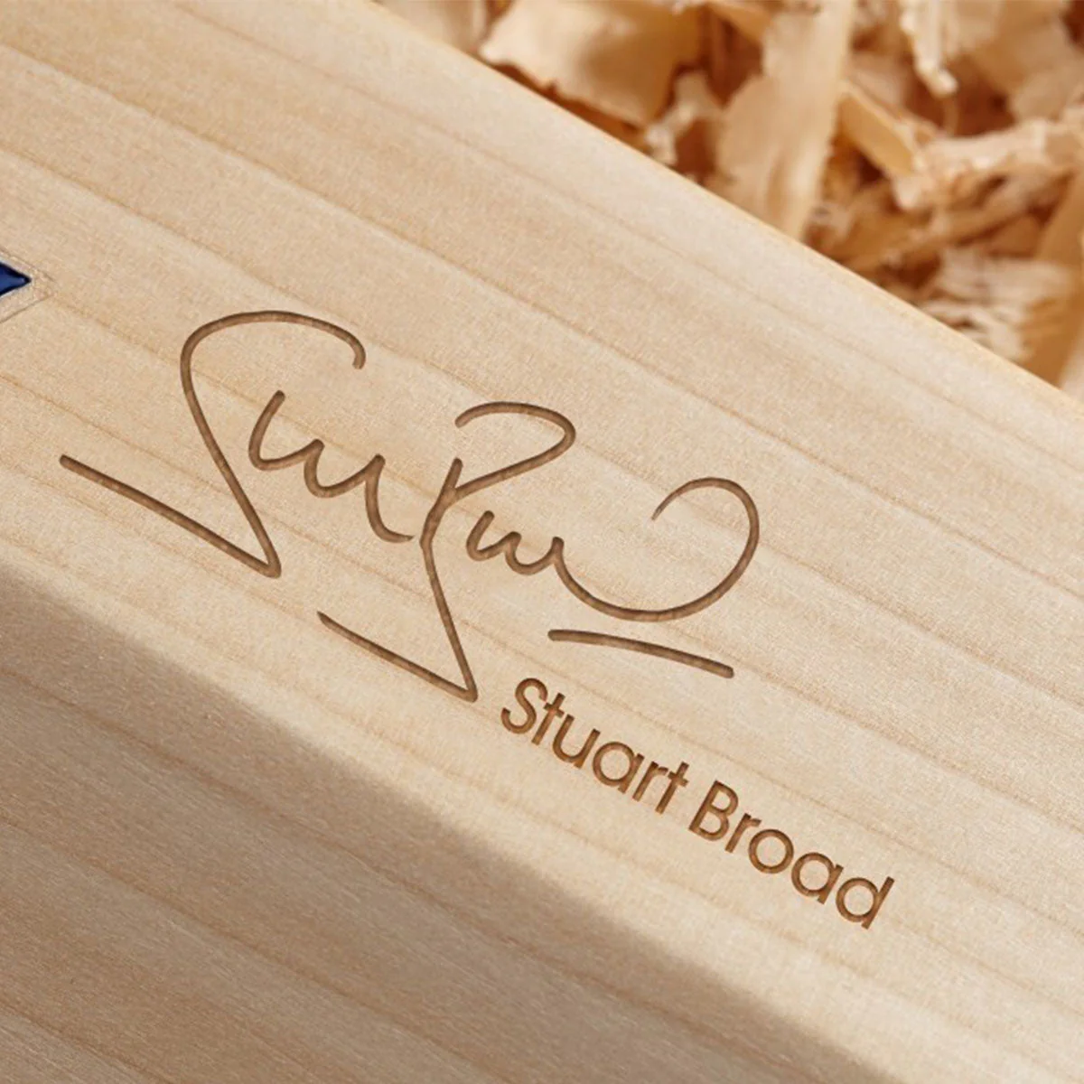 Gunn & Moore Stuart Broad Players Edition Cricket Bat - Image 5