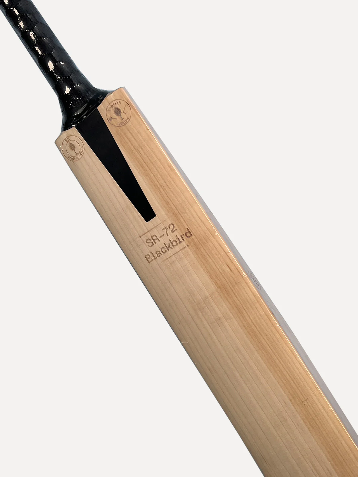 SR 72 BlackBird Cricket Bat - Image 8